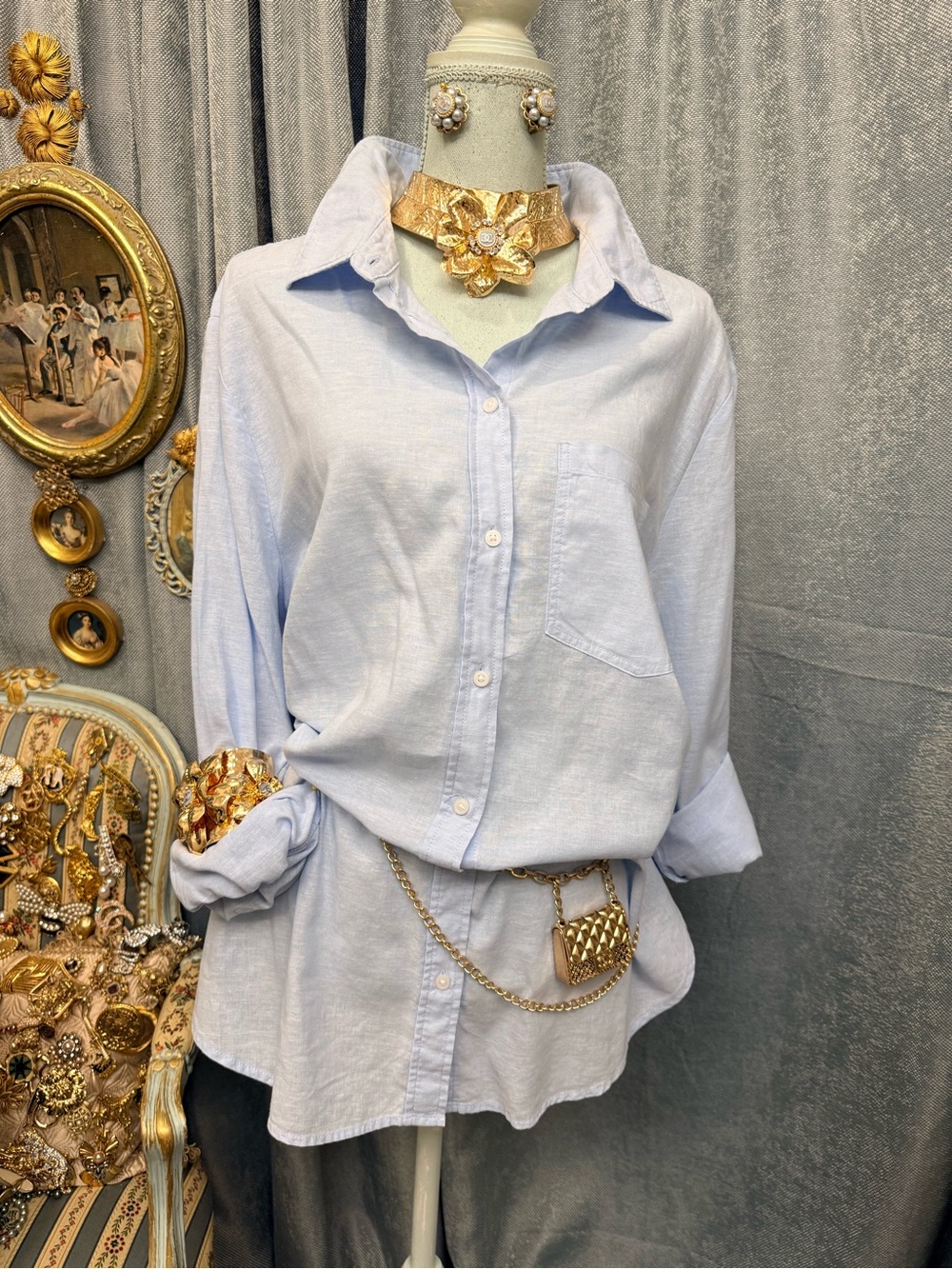Light Blue Button-Up Linen Shirt with Golden Bloom Jewelry Set
